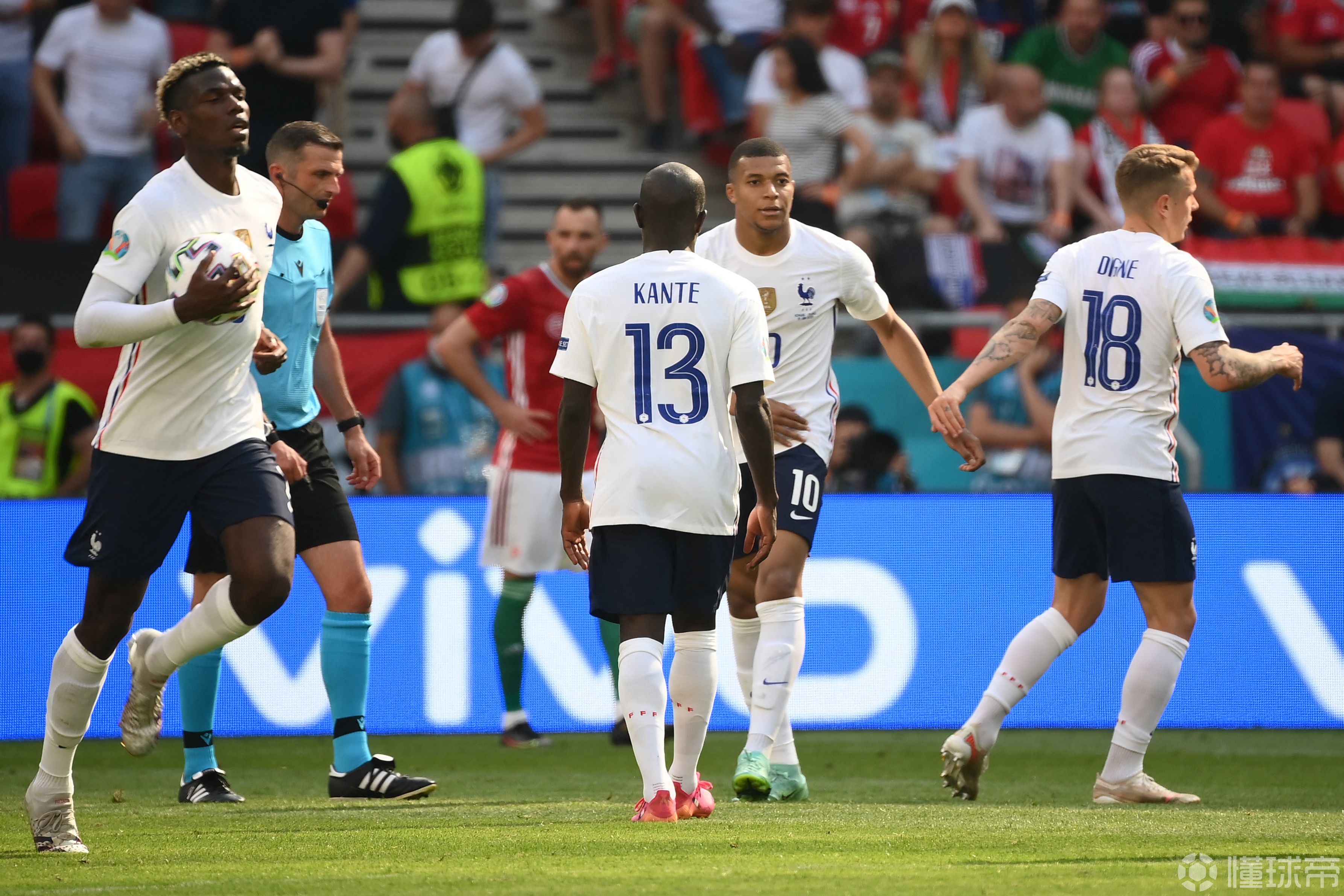 星空体育-西亚卡姆在法国队比赛中突破纪录，败北引发热议！的简单介绍