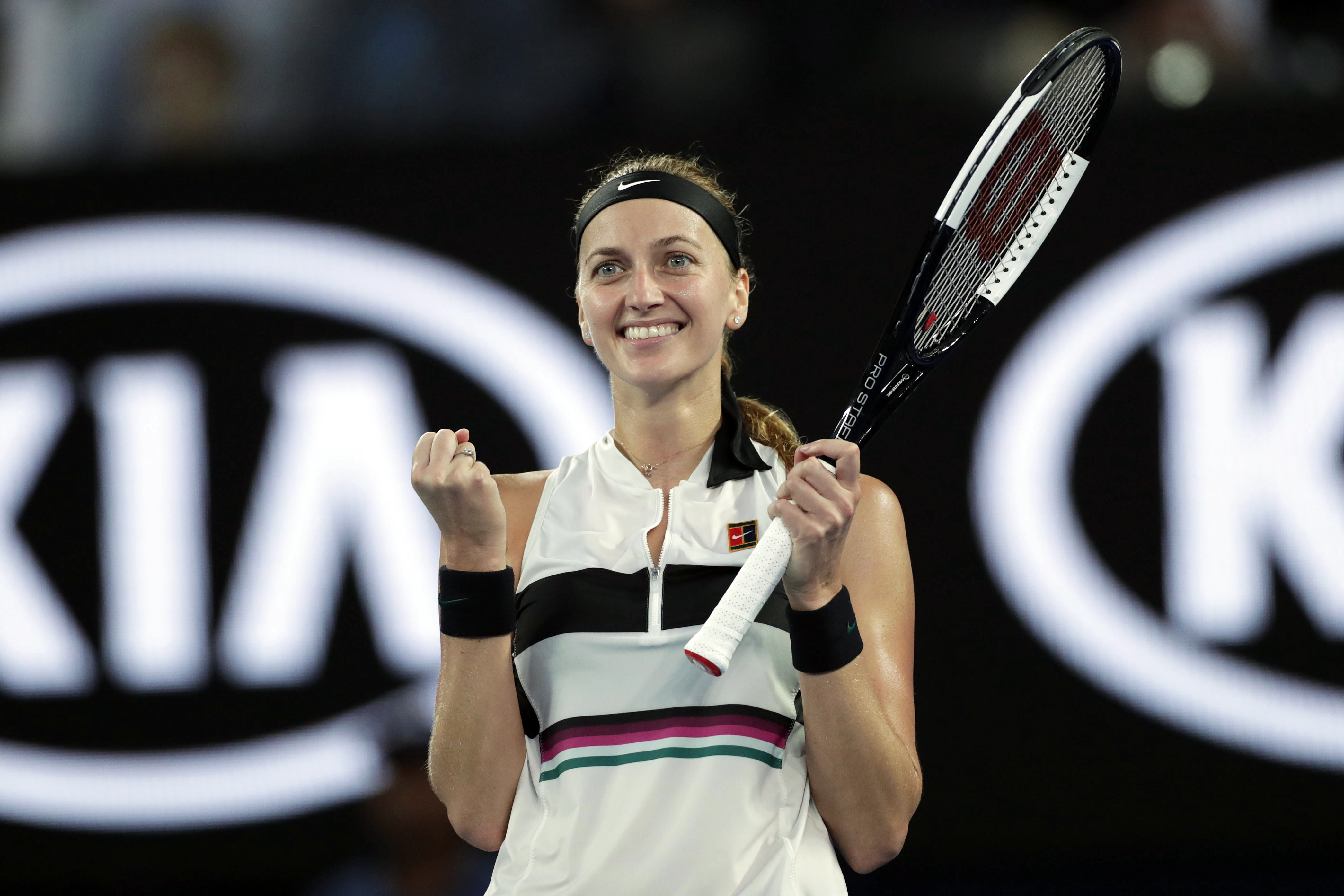 星空-科维托娃回归赛场，问鼎冠军首场状态亮眼，快船观众沸腾！的简单介绍